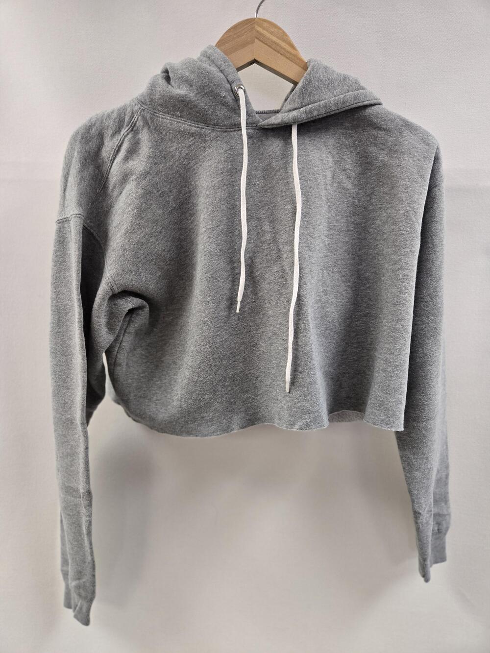 Wild Fable Hoodie Womens Medium Gray Cropped Raw Hem Drawstring Sweatshirt